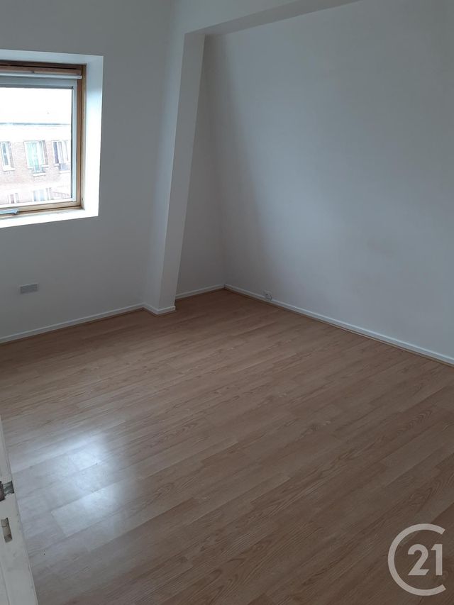 Appartement F2 &agrave; louer - 2 pi&egrave;ces - 37,80 m2 - Houilles - 78 - ILE-DE-FRANCE