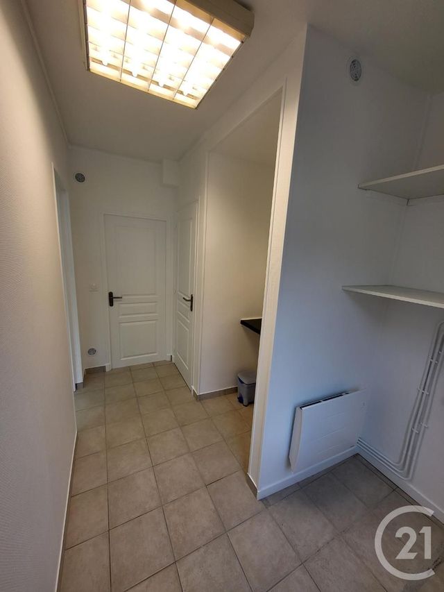 Appartement Local &agrave; louer - 1 pi&egrave;ce - 34,81 m2 - Sartrouville - 78 - ILE-DE-FRANCE