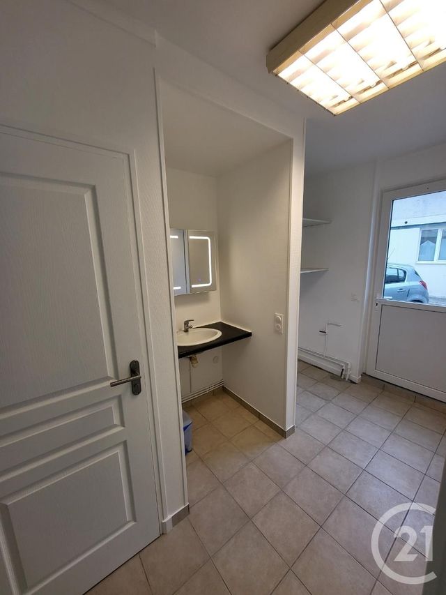 Appartement Local &agrave; louer - 1 pi&egrave;ce - 34,81 m2 - Sartrouville - 78 - ILE-DE-FRANCE