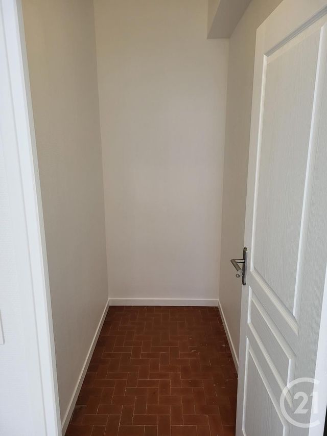 Appartement Local &agrave; louer - 1 pi&egrave;ce - 34,81 m2 - Sartrouville - 78 - ILE-DE-FRANCE