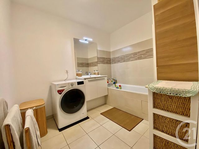 Appartement F3 &agrave; vendre - 3 pi&egrave;ces - 60,35 m2 - Sartrouville - 78 - ILE-DE-FRANCE