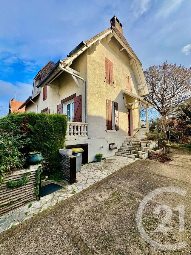 Maison &agrave; vendre - 8 pi&egrave;ces - 151,63 m2 - Sartrouville - 78 - ILE-DE-FRANCE