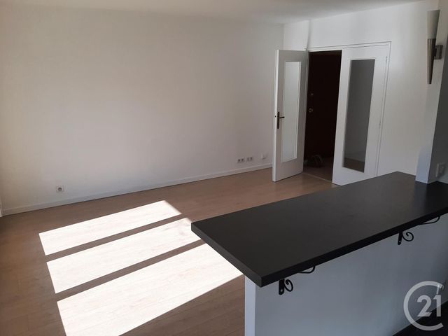 Appartement F3 &agrave; louer - 3 pi&egrave;ces - 74,82 m2 - Chatou - 78 - ILE-DE-FRANCE