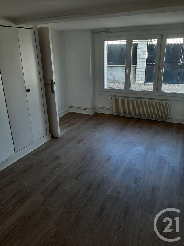 Maison &agrave; louer - 7 pi&egrave;ces - 125,35 m2 - Chatou - 78 - ILE-DE-FRANCE