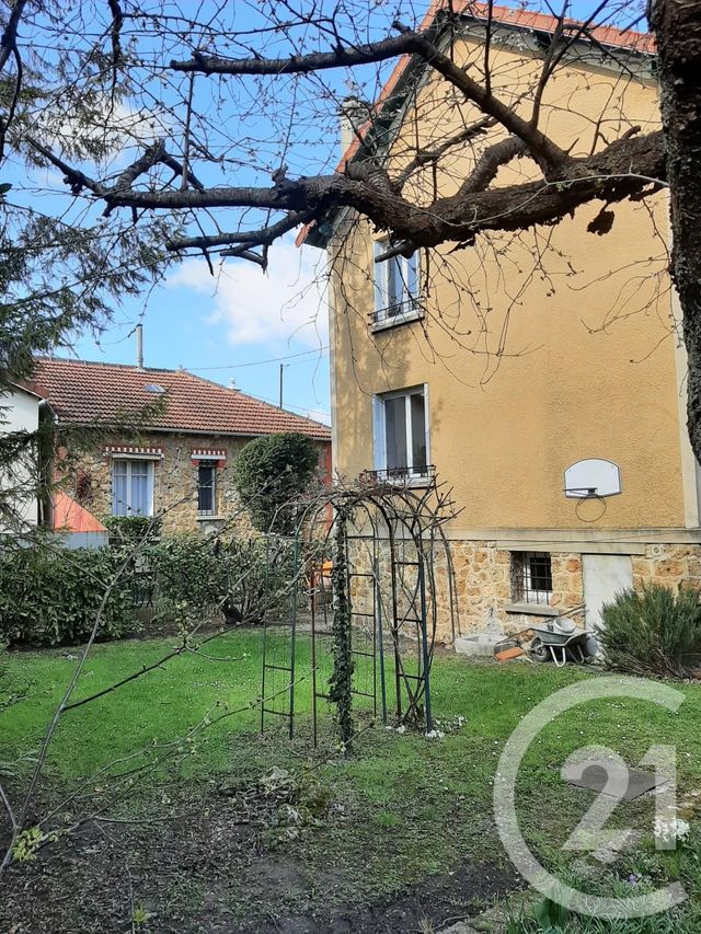 Maison &agrave; louer - 7 pi&egrave;ces - 125,35 m2 - Chatou - 78 - ILE-DE-FRANCE
