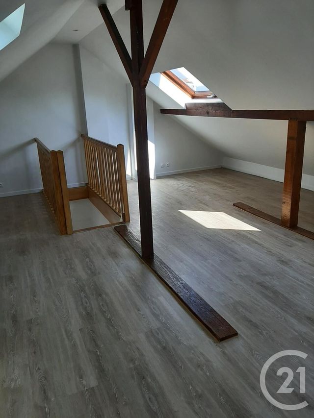 Maison &agrave; louer - 7 pi&egrave;ces - 125,35 m2 - Chatou - 78 - ILE-DE-FRANCE