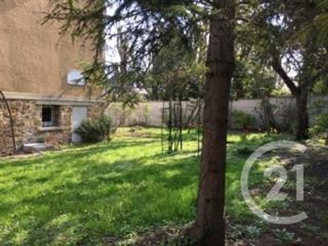 Maison &agrave; louer - 7 pi&egrave;ces - 125,35 m2 - Chatou - 78 - ILE-DE-FRANCE