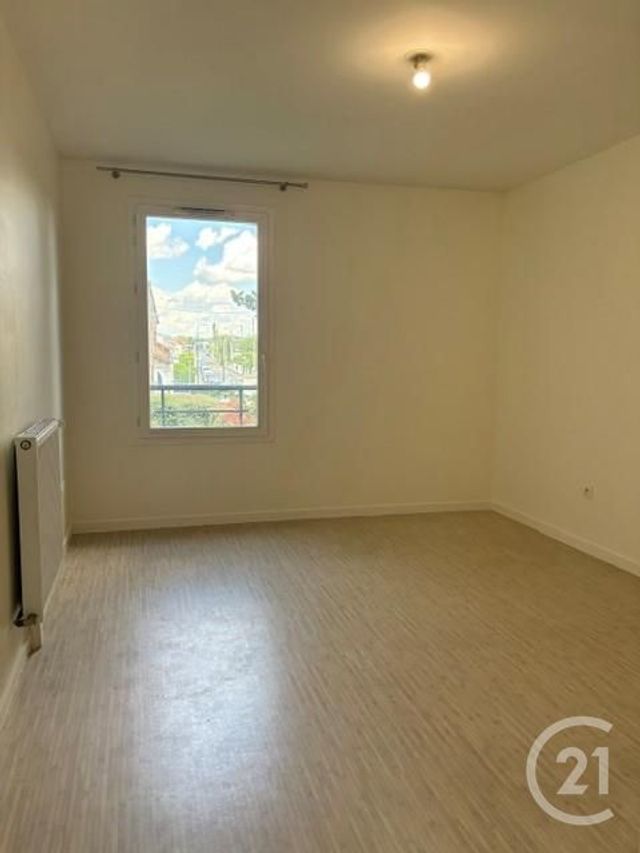 Appartement &agrave; louer - 3 pi&egrave;ces - 59 m2 - Sartrouville - 78 - ILE-DE-FRANCE