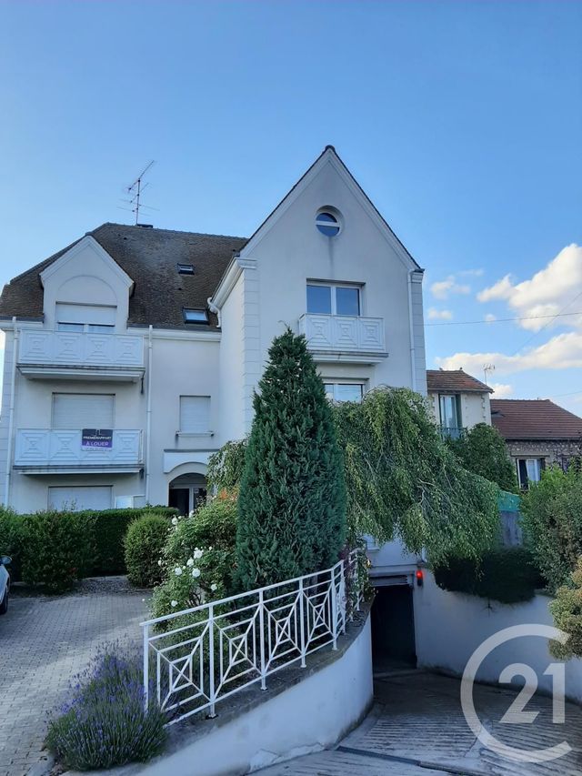 Appartement F1 &agrave; louer - 1 pi&egrave;ce - 27,04 m2 - Houilles - 78 - ILE-DE-FRANCE