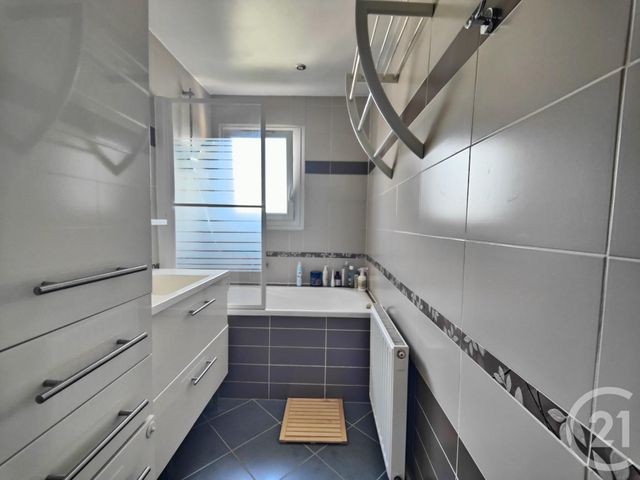 Appartement F4 &agrave; vendre - 4 pi&egrave;ces - 68,02 m2 - Sartrouville - 78 - ILE-DE-FRANCE