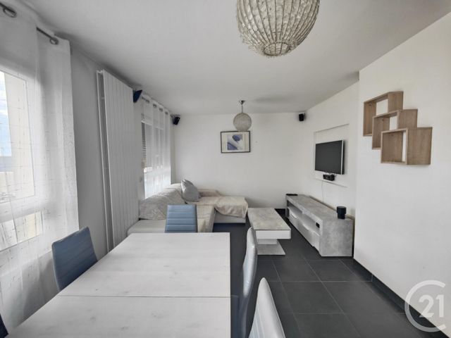 Appartement F4 &agrave; vendre - 4 pi&egrave;ces - 59 m2 - Sartrouville - 78 - ILE-DE-FRANCE