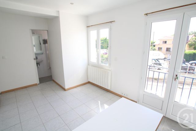 Appartement F1 &agrave; louer - 1 pi&egrave;ce - 21,39 m2 - Sartrouville - 78 - ILE-DE-FRANCE