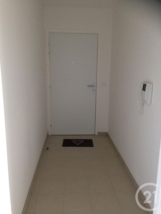 Appartement &agrave; louer - 2 pi&egrave;ces - 56,25 m2 - Sartrouville - 78 - ILE-DE-FRANCE