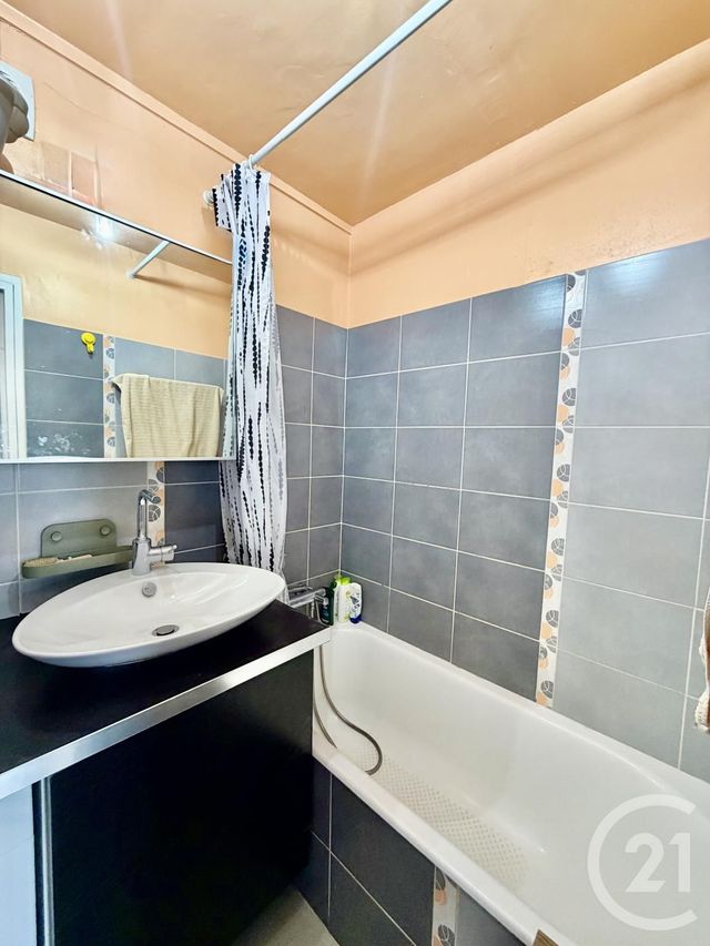 Appartement F3 &agrave; vendre - 3 pi&egrave;ces - 53,68 m2 - Maisons Laffitte - 78 - ILE-DE-FRANCE