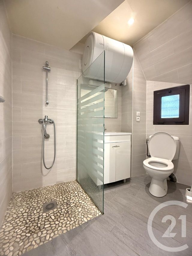 Appartement F2 à vendre - 2 pièces - 28,48 m2 - Le Mesnil Le Roi - 78 - ILE-DE-FRANCE