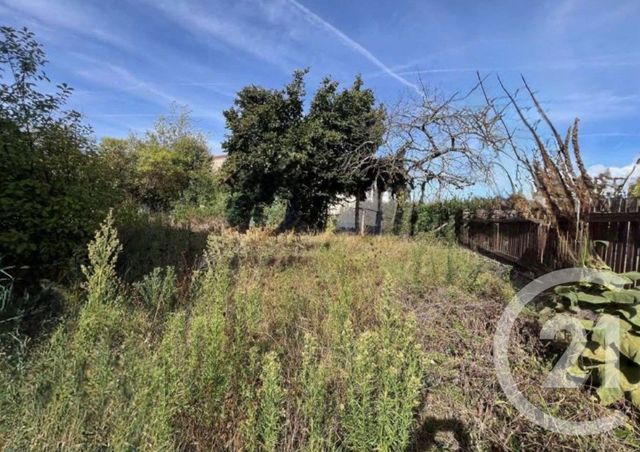 terrain - LE MESNIL LE ROI - 78