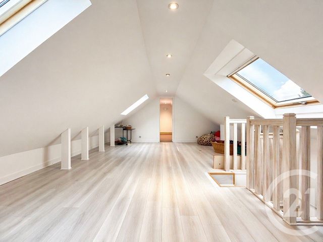 Maison &agrave; vendre - 8 pi&egrave;ces - 187 m2 - Le Mesnil Le Roi - 78 - ILE-DE-FRANCE