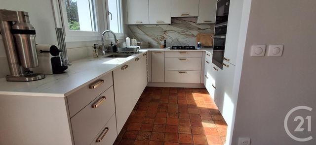 Maison &agrave; louer - 6 pi&egrave;ces - 117,82 m2 - Maisons Laffitte - 78 - ILE-DE-FRANCE