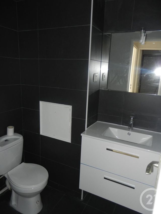 Appartement Studio &agrave; louer - 1 pi&egrave;ce - 26,70 m2 - Maisons Laffitte - 78 - ILE-DE-FRANCE