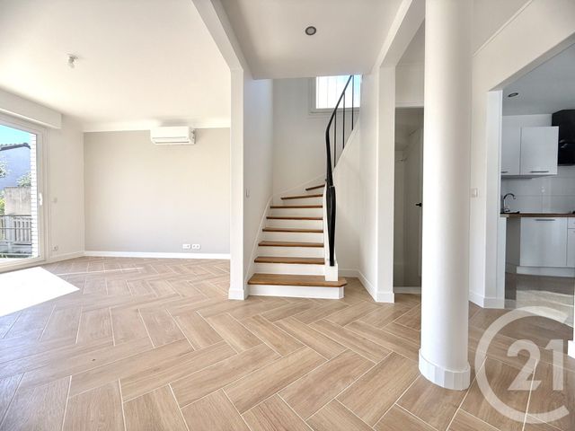 Maison &agrave; vendre - 5 pi&egrave;ces - 104 m2 - Le Mesnil Le Roi - 78 - ILE-DE-FRANCE