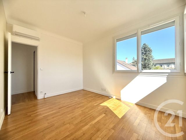 Maison &agrave; vendre - 5 pi&egrave;ces - 104 m2 - Le Mesnil Le Roi - 78 - ILE-DE-FRANCE