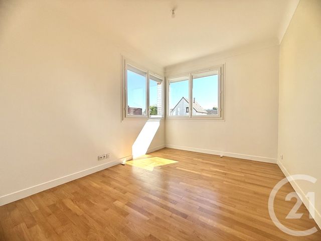 Maison &agrave; vendre - 5 pi&egrave;ces - 104 m2 - Le Mesnil Le Roi - 78 - ILE-DE-FRANCE