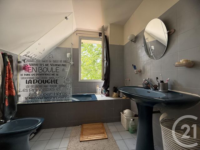 Maison &agrave; louer - 6 pi&egrave;ces - 122,26 m2 - Maisons Laffitte - 78 - ILE-DE-FRANCE