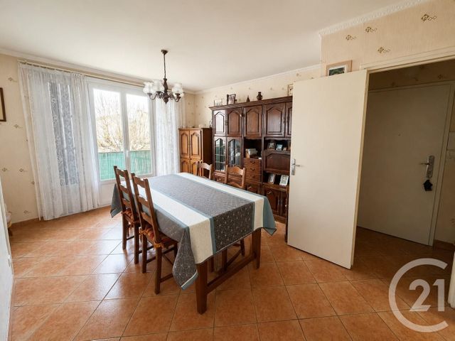 Appartement F4 &agrave; vendre - 4 pi&egrave;ces - 69,59 m2 - Le Mesnil Le Roi - 78 - ILE-DE-FRANCE