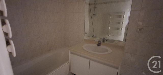 Appartement Studio &agrave; louer - 1 pi&egrave;ce - 30 m2 - Maisons Laffitte - 78 - ILE-DE-FRANCE