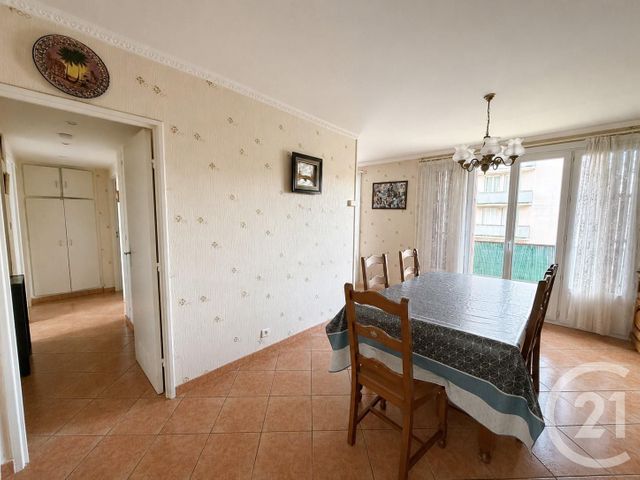 Appartement F4 &agrave; vendre - 4 pi&egrave;ces - 69,59 m2 - Le Mesnil Le Roi - 78 - ILE-DE-FRANCE