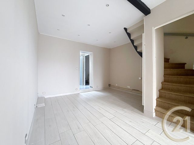 Maison &agrave; vendre - 4 pi&egrave;ces - 84,87 m2 - Deville Les Rouen - 76 - HAUTE-NORMANDIE