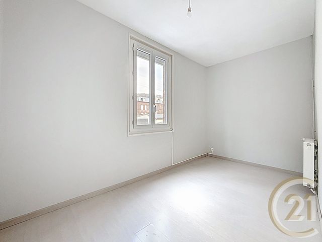 Maison &agrave; vendre - 4 pi&egrave;ces - 84,87 m2 - Deville Les Rouen - 76 - HAUTE-NORMANDIE