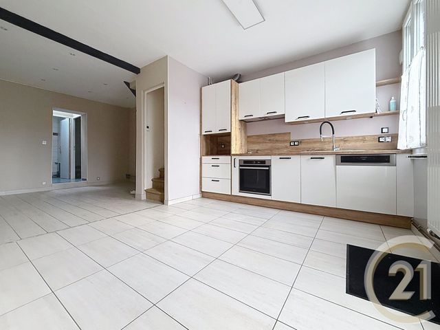 Maison &agrave; vendre - 4 pi&egrave;ces - 84,87 m2 - Deville Les Rouen - 76 - HAUTE-NORMANDIE