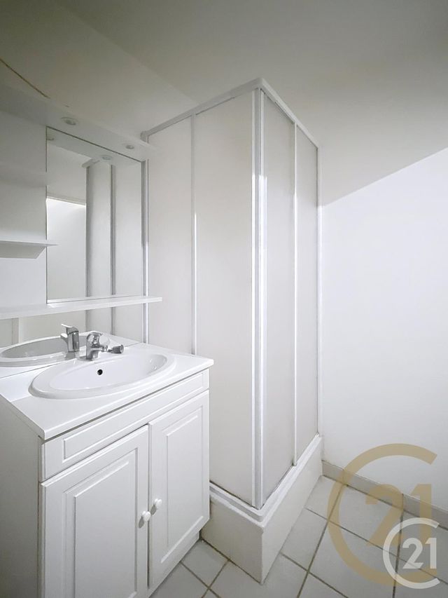 Appartement T1 à vendre - 1 pièce - 35,47 m2 - Canteleu - 76 - HAUTE-NORMANDIE