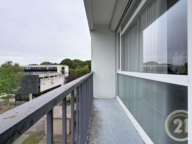 Appartement &agrave; vendre - 2 pi&egrave;ces - 42,65 m2 - Mont St Aignan - 76 - HAUTE-NORMANDIE
