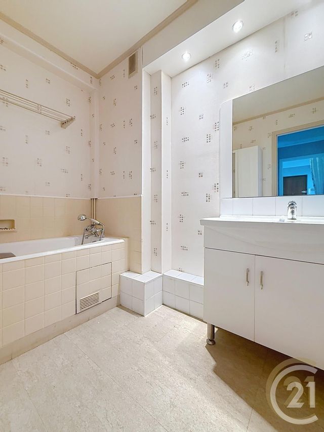 Appartement F4 &agrave; vendre - 4 pi&egrave;ces - 78,62 m2 - Maromme - 76 - HAUTE-NORMANDIE