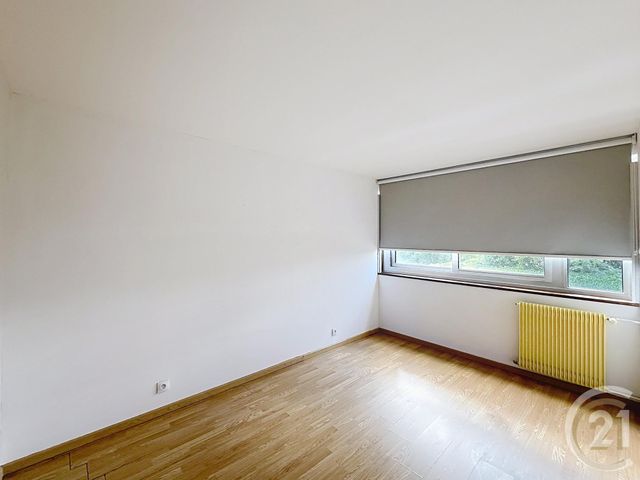 Appartement F3 &agrave; louer - 4 pi&egrave;ces - 83,90 m2 - Deville Les Rouen - 76 - HAUTE-NORMANDIE