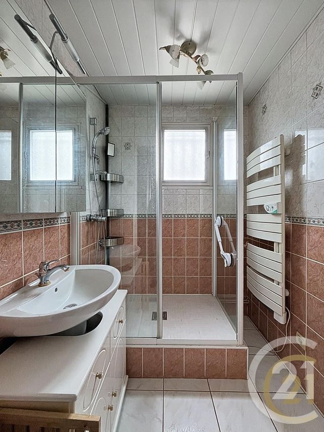 Maison &agrave; vendre - 6 pi&egrave;ces - 121,50 m2 - Le Petit Quevilly - 76 - HAUTE-NORMANDIE