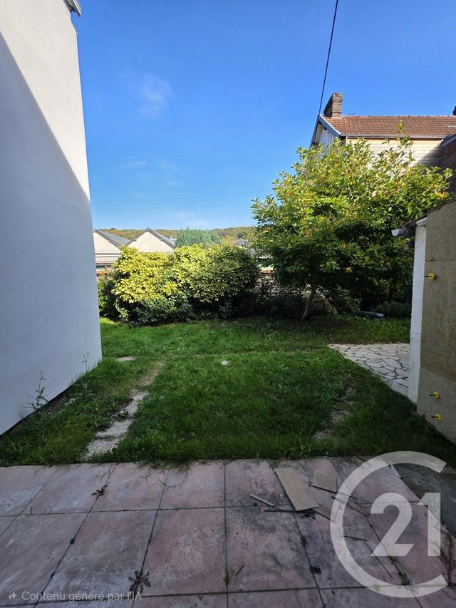 Maison &agrave; louer - 5 pi&egrave;ces - 76,90 m2 - Deville Les Rouen - 76 - HAUTE-NORMANDIE