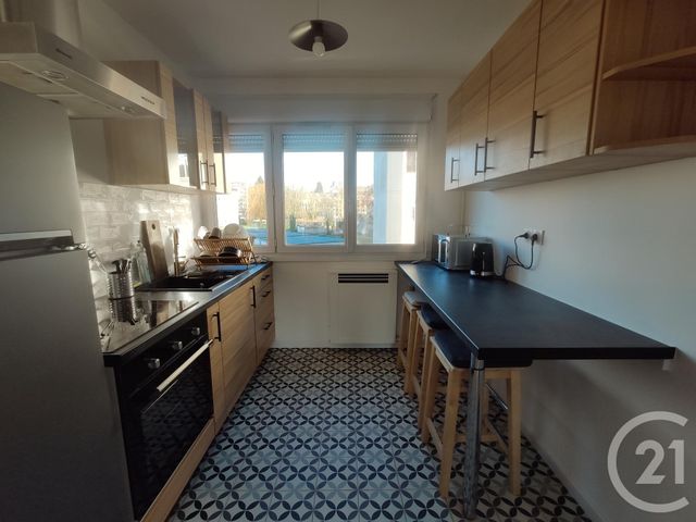 Appartement F4 à louer - 2 pièces - 12,17 m2 - Deville Les Rouen - 76 - HAUTE-NORMANDIE