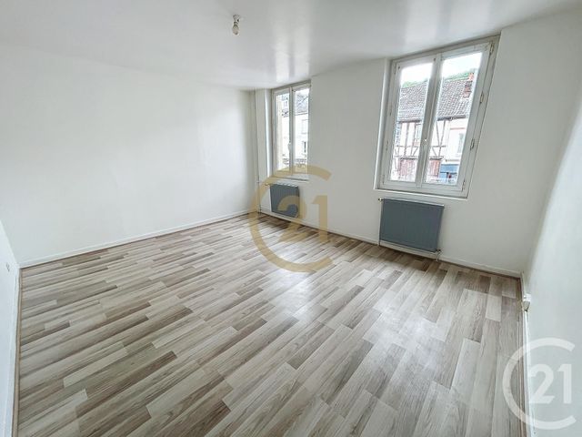 Maison &agrave; louer - 3 pi&egrave;ces - 66,15 m2 - Deville Les Rouen - 76 - HAUTE-NORMANDIE