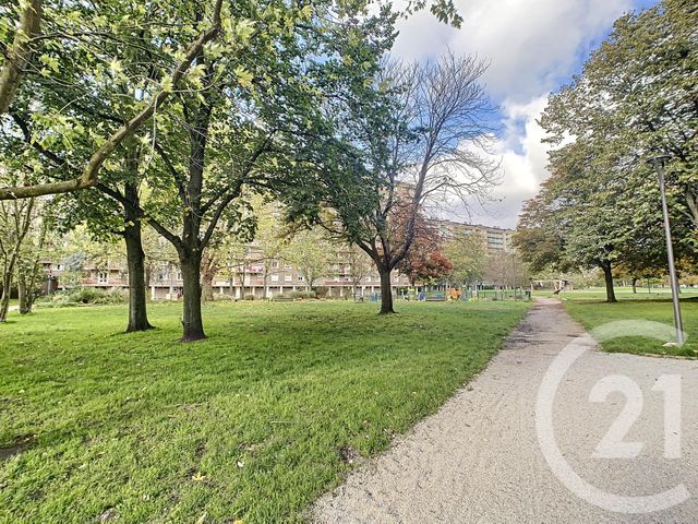 Appartement F3 &agrave; louer - 3 pi&egrave;ces - 55,31 m2 - Sotteville Les Rouen - 76 - HAUTE-NORMANDIE