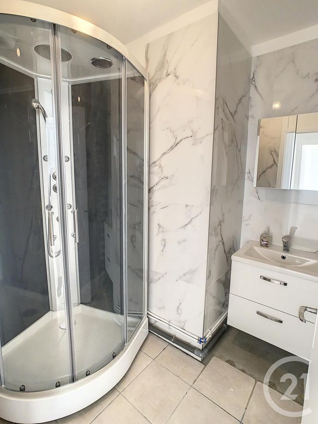 Appartement F3 &agrave; louer - 3 pi&egrave;ces - 55,31 m2 - Sotteville Les Rouen - 76 - HAUTE-NORMANDIE