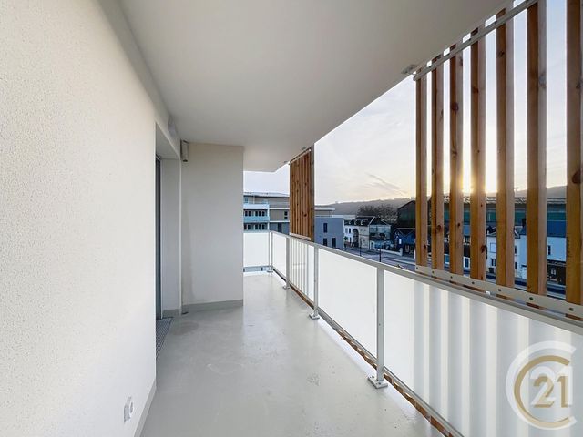 Appartement F2 &agrave; louer - 2 pi&egrave;ces - 57,89 m2 - Deville Les Rouen - 76 - HAUTE-NORMANDIE