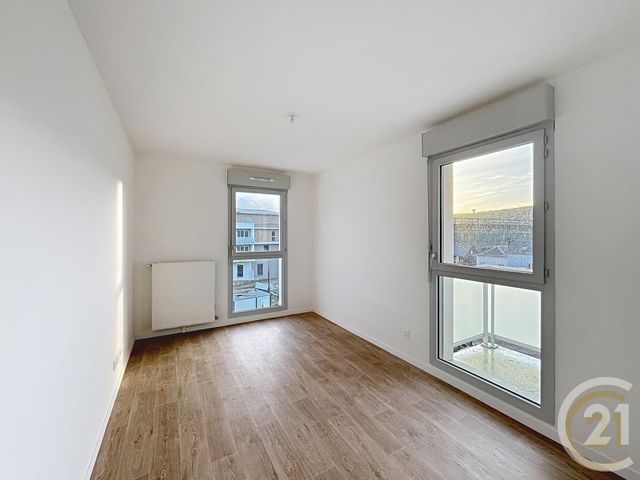 Appartement F2 &agrave; louer - 2 pi&egrave;ces - 57,89 m2 - Deville Les Rouen - 76 - HAUTE-NORMANDIE