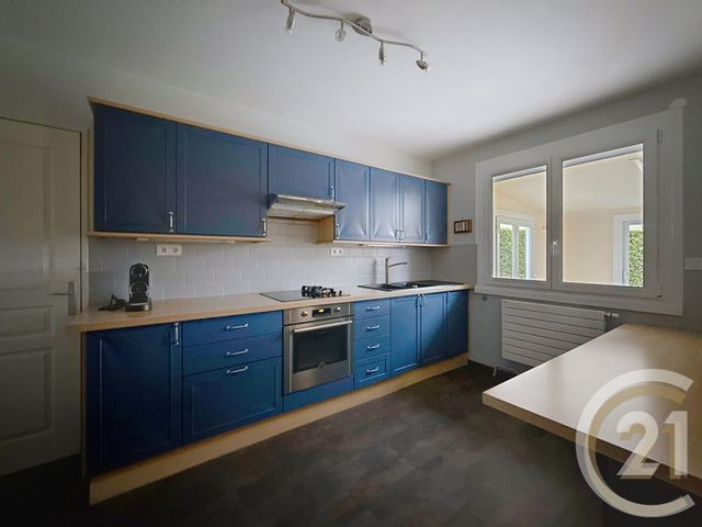 Maison à vendre - 5 pièces - 97,70 m2 - La Vaupaliere - 76 - HAUTE-NORMANDIE