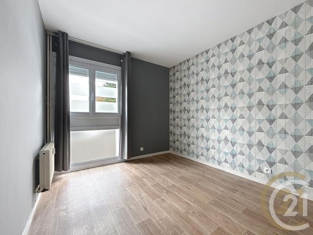 Appartement T3 &agrave; vendre - 3 pi&egrave;ces - 66,39 m2 - Deville Les Rouen - 76 - HAUTE-NORMANDIE