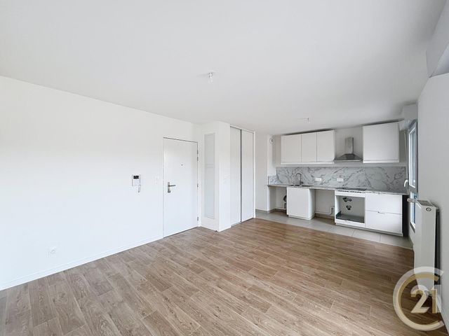 Appartement &agrave; louer - 2 pi&egrave;ces - 43,22 m2 - Deville Les Rouen - 76 - HAUTE-NORMANDIE