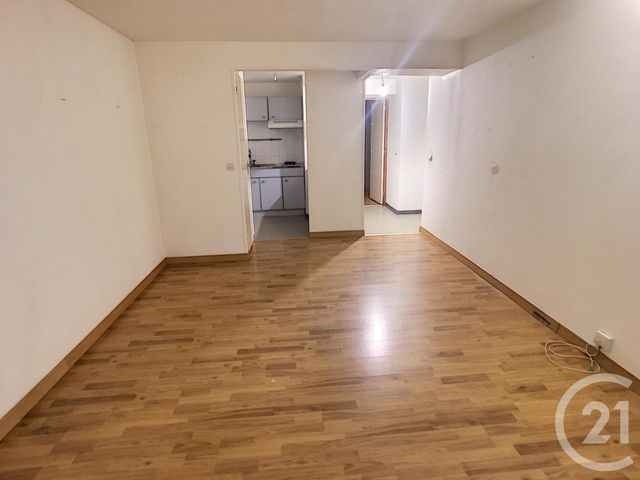 Appartement F2 &agrave; louer - 2 pi&egrave;ces - 40,10 m2 - Deville Les Rouen - 76 - HAUTE-NORMANDIE