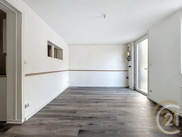 Maison &agrave; louer - 4 pi&egrave;ces - 63,84 m2 - Notre Dame De Bondeville - 76 - HAUTE-NORMANDIE